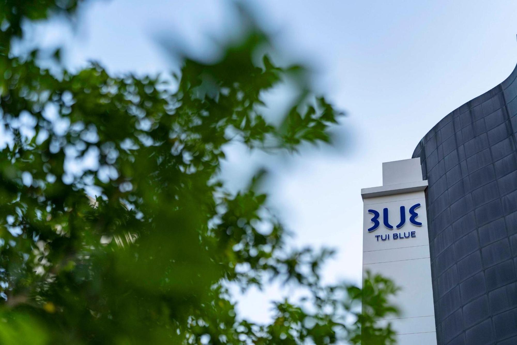 Tui Blue Maduzi Hotel Бангкок Экстерьер фото